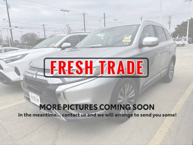 2020 Mitsubishi Outlander SEL 4WD photo