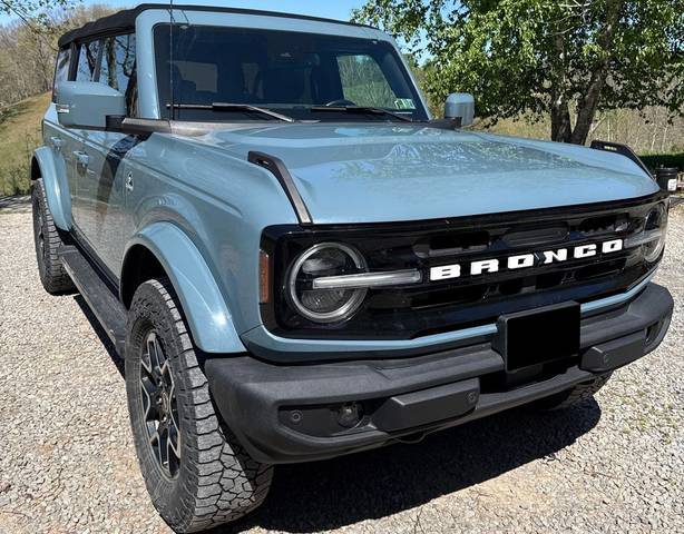 2021 Ford Bronco 4 Door Outer Banks 4WD photo