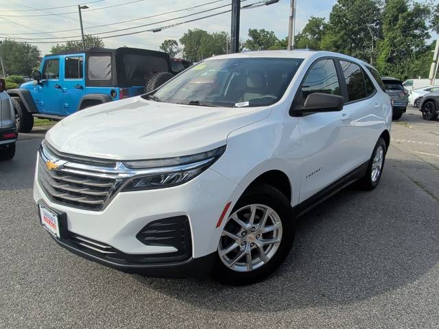 2022 Chevrolet Equinox LS AWD photo