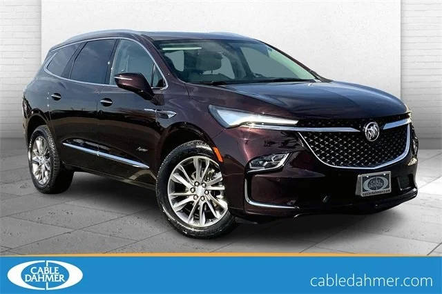 2022 Buick Enclave Avenir AWD photo