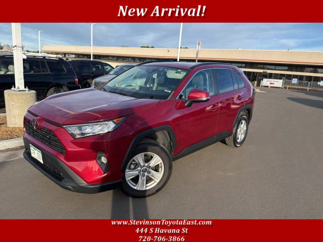 2021 Toyota RAV4 XLE AWD photo