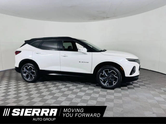 2022 Chevrolet Blazer RS FWD photo