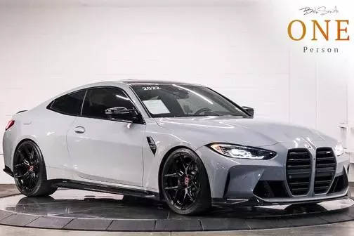 2022 BMW M4  RWD photo