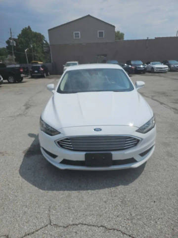 2018 Ford Fusion SE FWD photo
