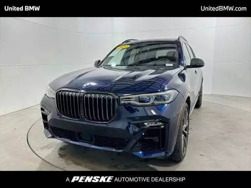 2022 BMW X7 M50i AWD photo