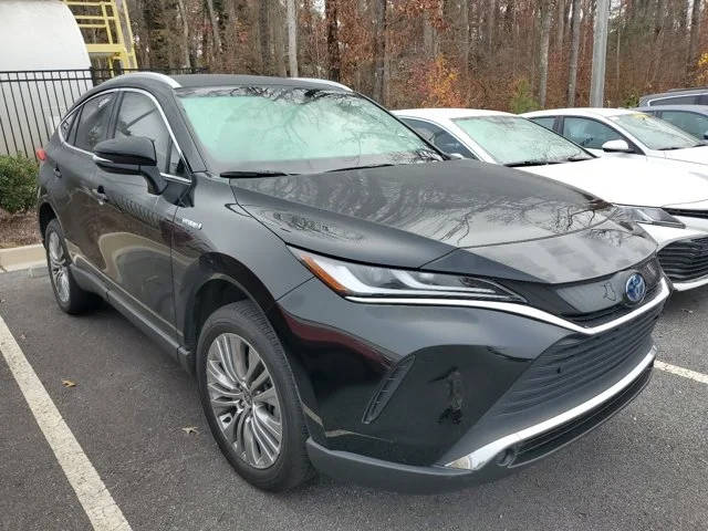 2021 Toyota Venza XLE AWD photo