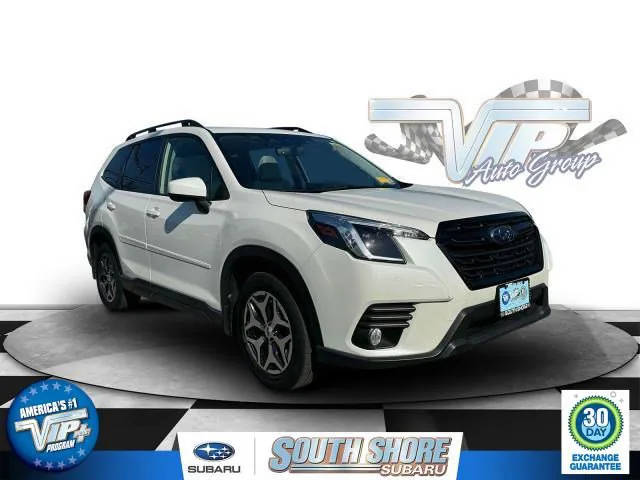 2022 Subaru Forester Premium AWD photo