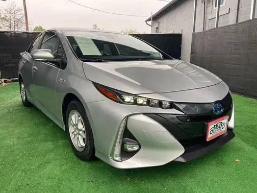 2022 Toyota Prius Prime Limited FWD photo