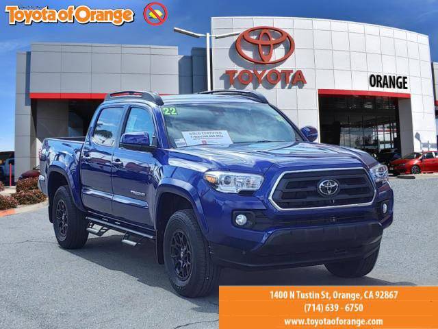 2022 Toyota Tacoma SR5 4WD photo