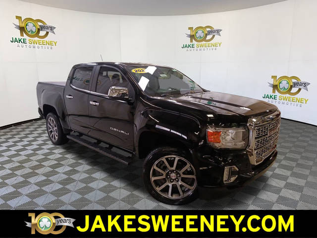 2022 GMC Canyon 4WD Denali 4WD photo