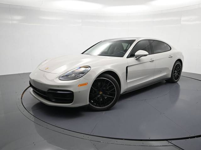 2022 Porsche Panamera 4 Executive AWD photo