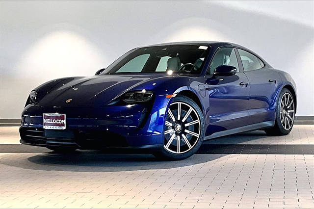 2022 Porsche Taycan 4S AWD photo