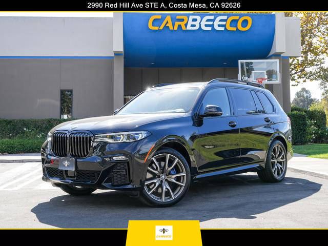 2022 BMW X7 M50i AWD photo