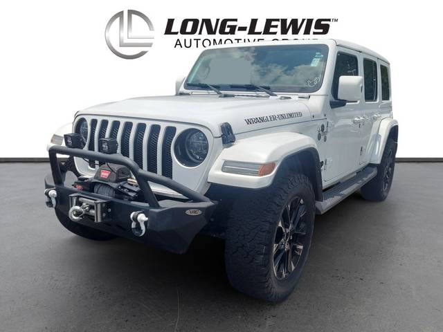 2021 Jeep Wrangler Unlimited Unlimited Sahara High Altitude 4WD photo