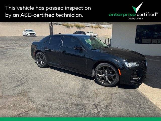 2021 Chrysler 300 Touring L RWD photo