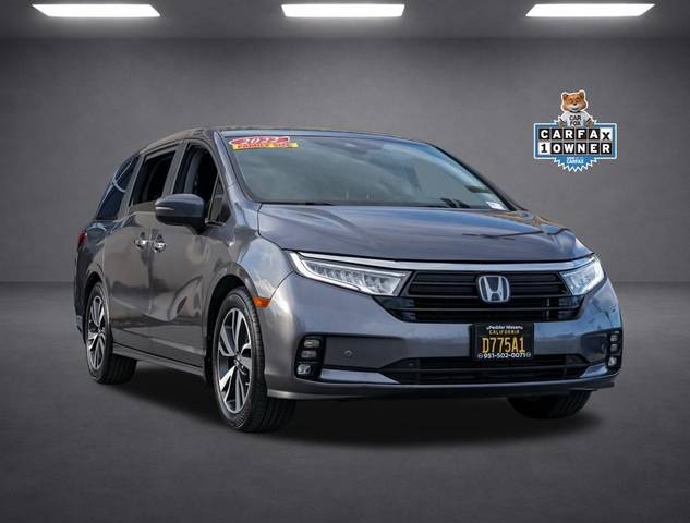 2022 Honda Odyssey Touring FWD photo