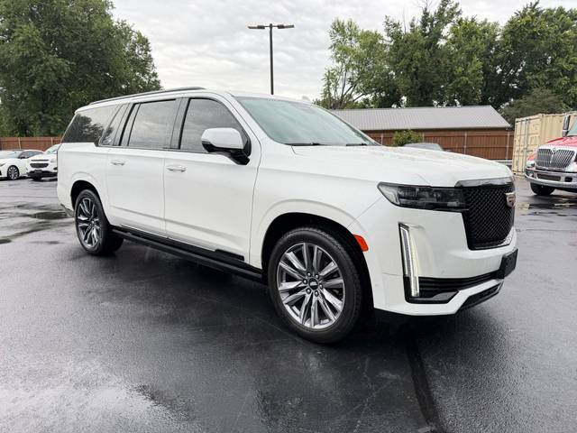 2021 Cadillac Escalade ESV Sport 4WD photo