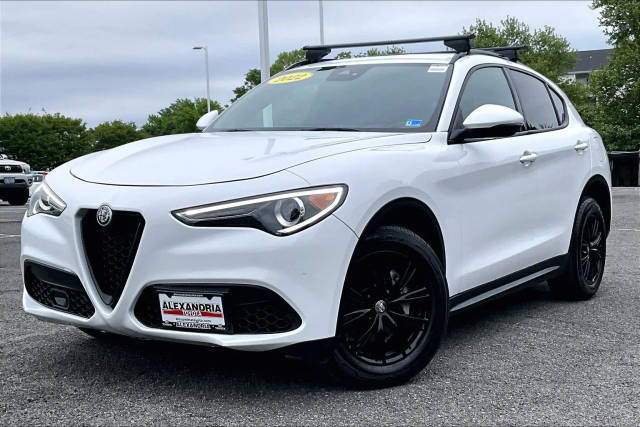 2022 Alfa Romeo Stelvio Sprint AWD photo