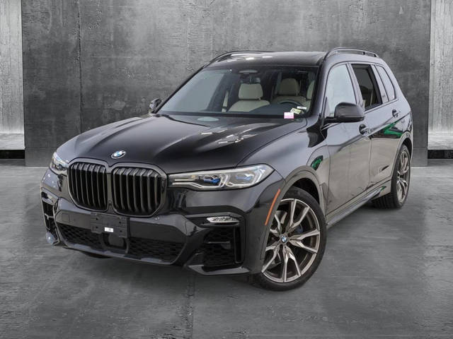 2022 BMW X7 M50i AWD photo