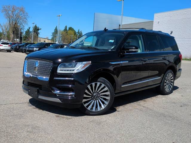 2021 Lincoln Navigator Reserve 4WD photo