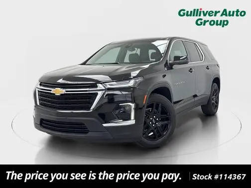 2022 Chevrolet Traverse LS FWD photo