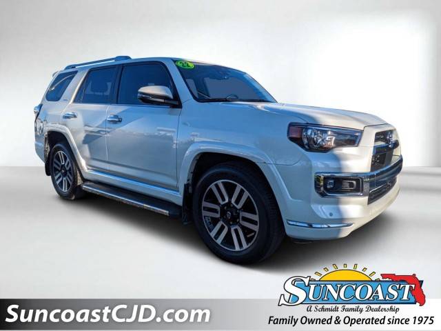 2022 Toyota 4Runner Limited RWD photo