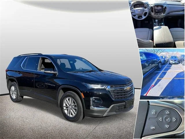 2022 Chevrolet Traverse LT Cloth FWD photo