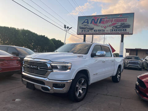 2022 Ram 1500 Laramie 4WD photo