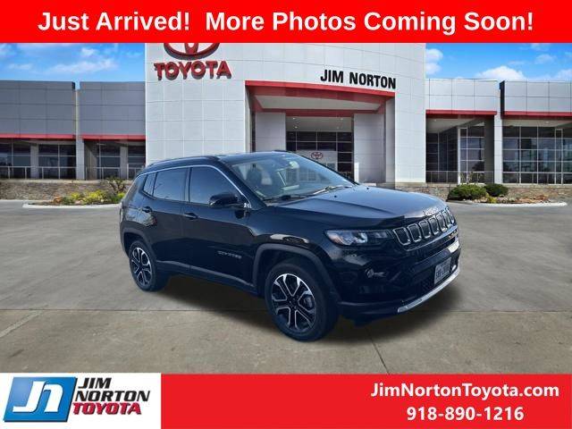 2022 Jeep Compass Limited 4WD photo