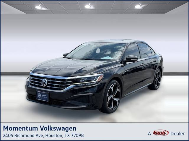 2022 Volkswagen Passat 2.0T R-Line FWD photo