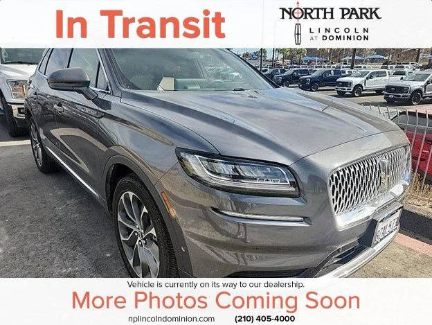 2021 Lincoln Nautilus Reserve FWD photo