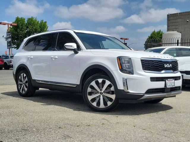 2022 Kia Telluride EX FWD photo