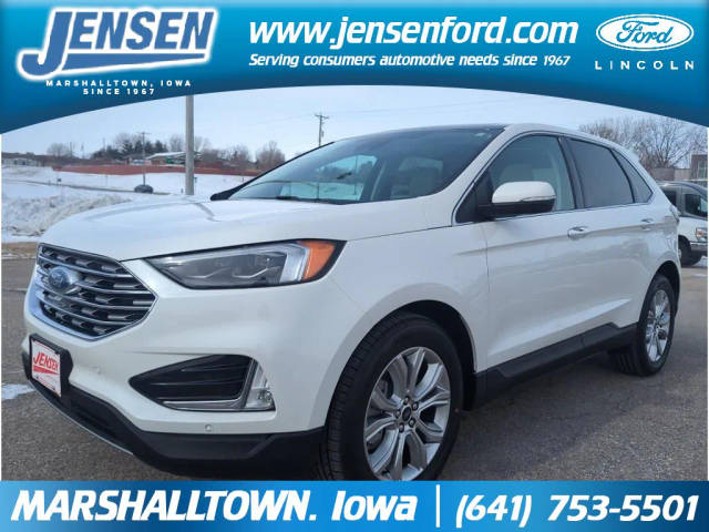 2022 Ford Edge Titanium AWD photo