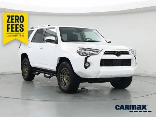 2022 Toyota 4Runner SR5 Premium 4WD photo