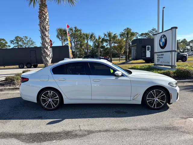 2022 BMW 5 Series 540i RWD photo