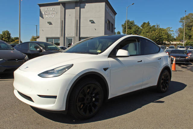 2021 Tesla Model Y Standard Range RWD photo