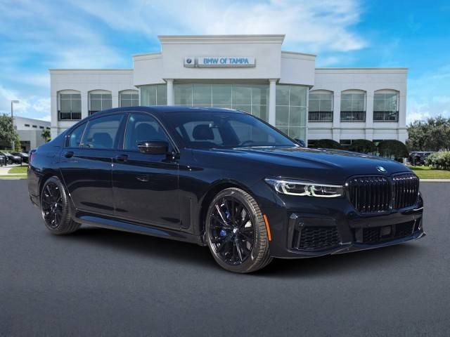 2022 BMW 7 Series 740i RWD photo