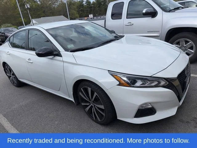 2022 Nissan Altima 2.5 SR FWD photo