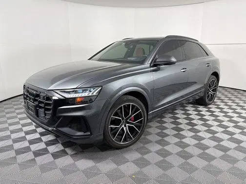 2022 Audi Q8 Prestige AWD photo