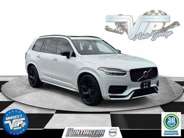 2022 Volvo XC90 Recharge R-Design AWD photo
