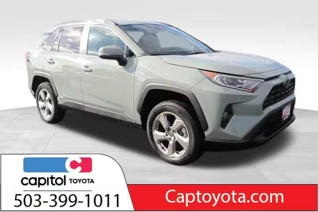 2021 Toyota RAV4 Hybrid XLE Premium AWD photo