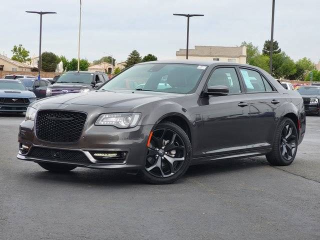 2021 Chrysler 300 Touring L RWD photo