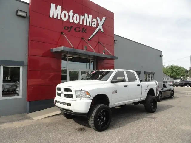 2015 Ram 2500 Tradesman 4WD photo