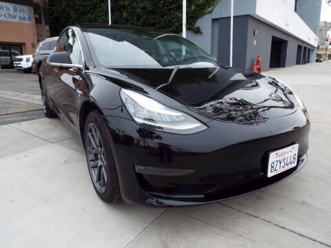 2019 Tesla Model 3 Standard Range Plus RWD photo