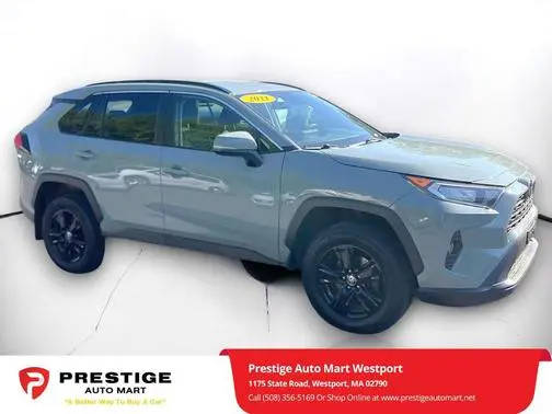 2021 Toyota RAV4 XLE AWD photo