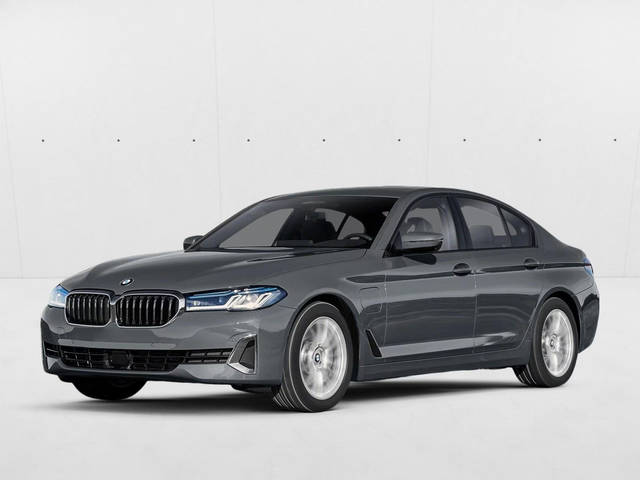 2022 BMW 5 Series 530e RWD photo