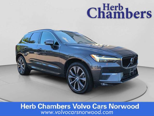 2022 Volvo XC60 Momentum AWD photo