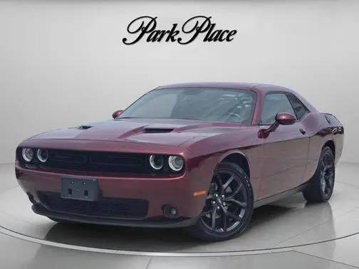 2021 Dodge Challenger SXT RWD photo
