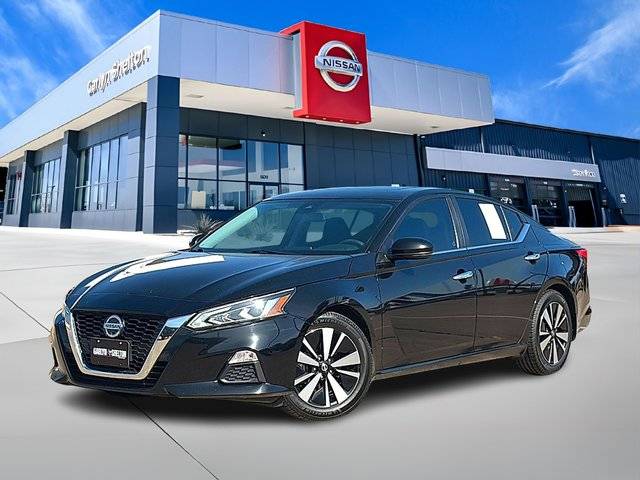 2022 Nissan Altima 2.5 SV FWD photo