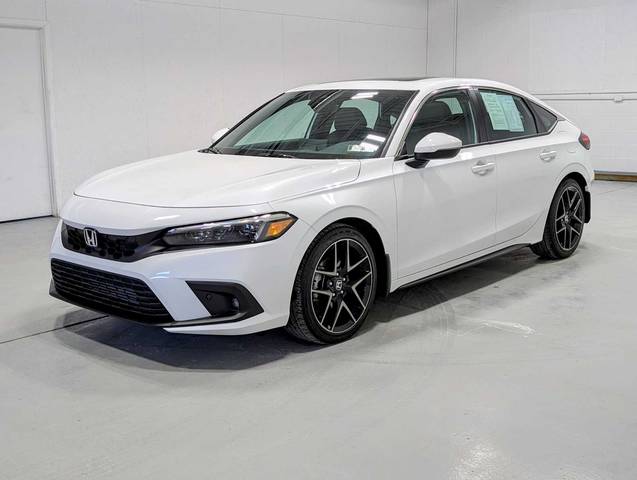 2022 Honda Civic Sport Touring FWD photo